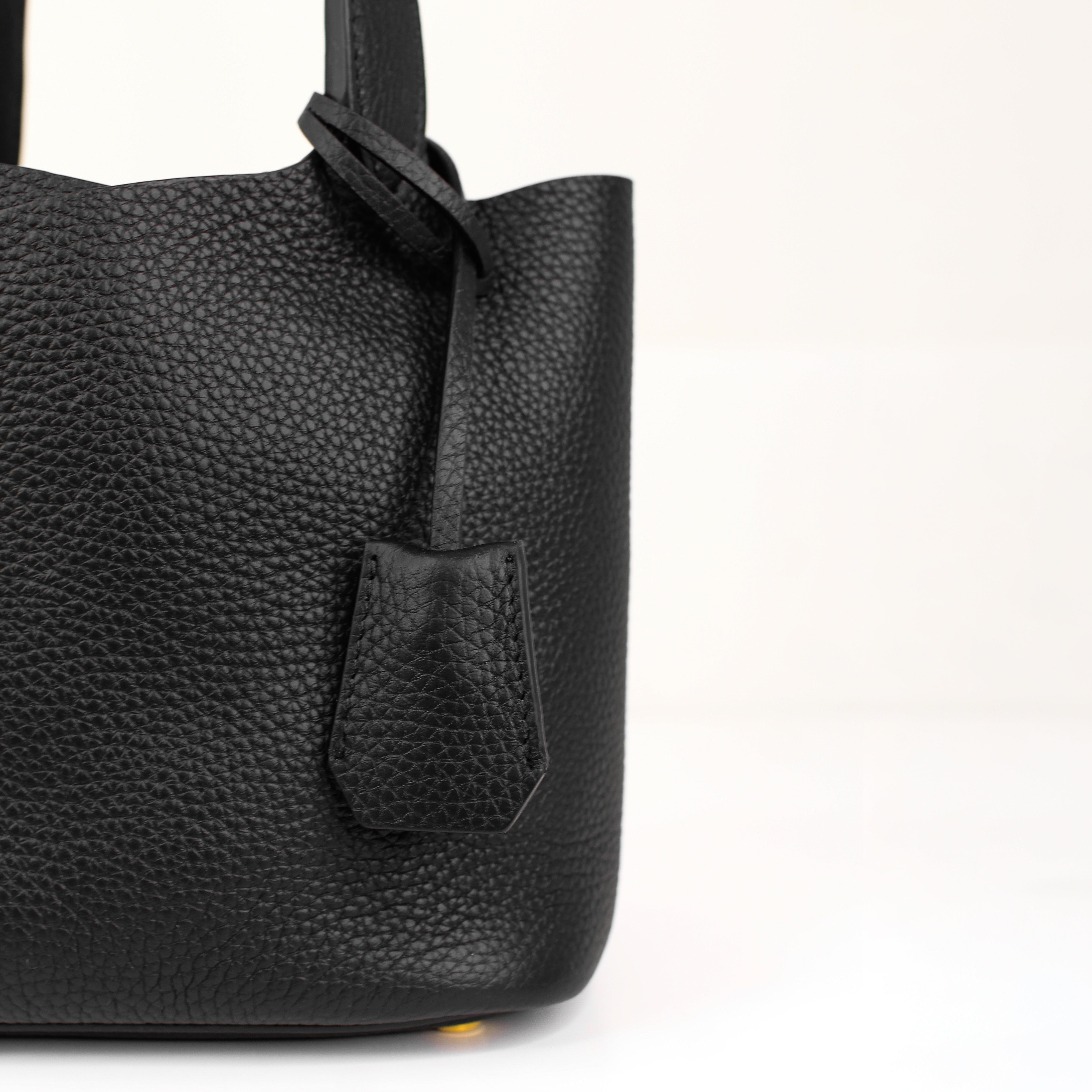 SAC A MAIN EN CUIR ETOILE MINI NOIR FINITIONS DORÉES