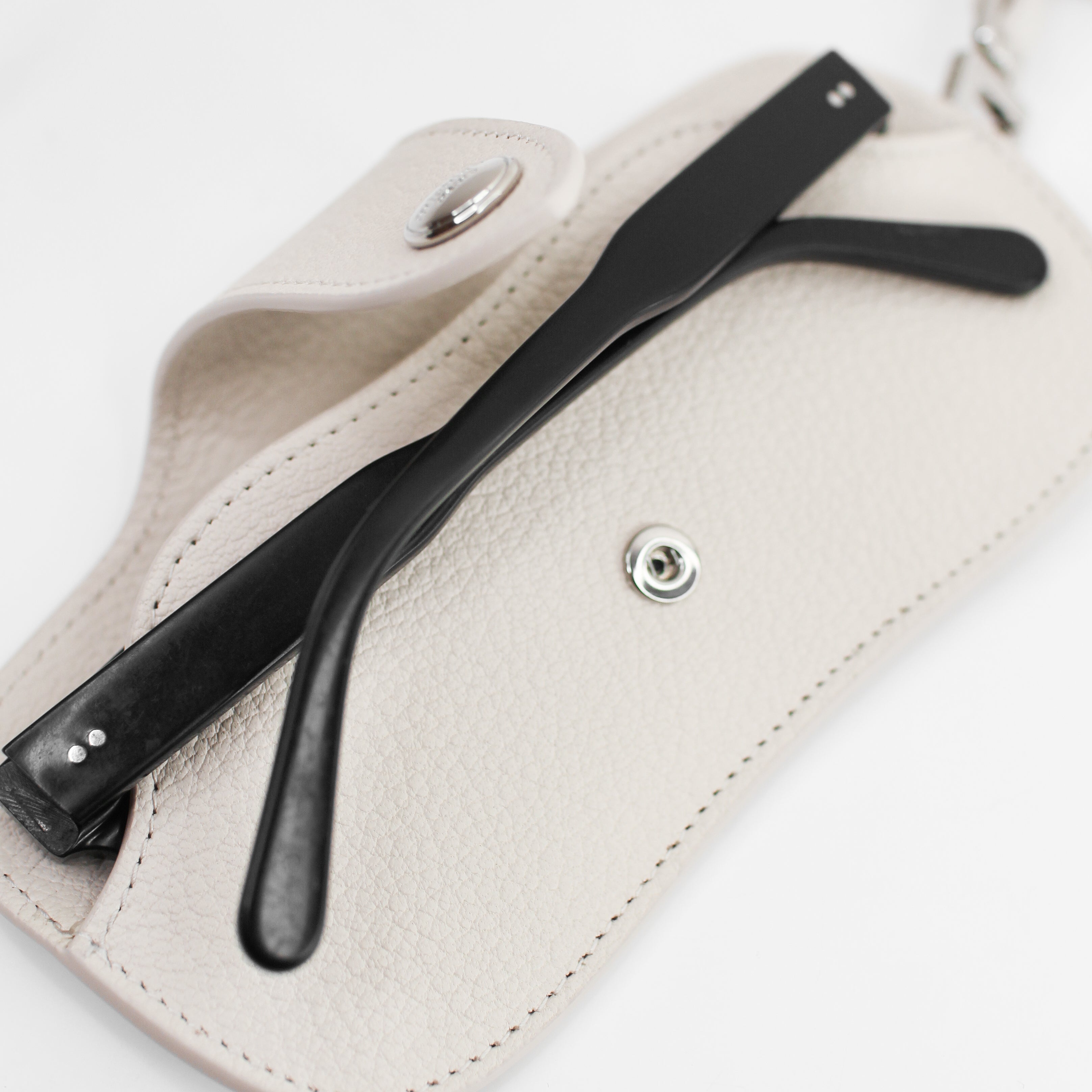 メガネケース アイボリー