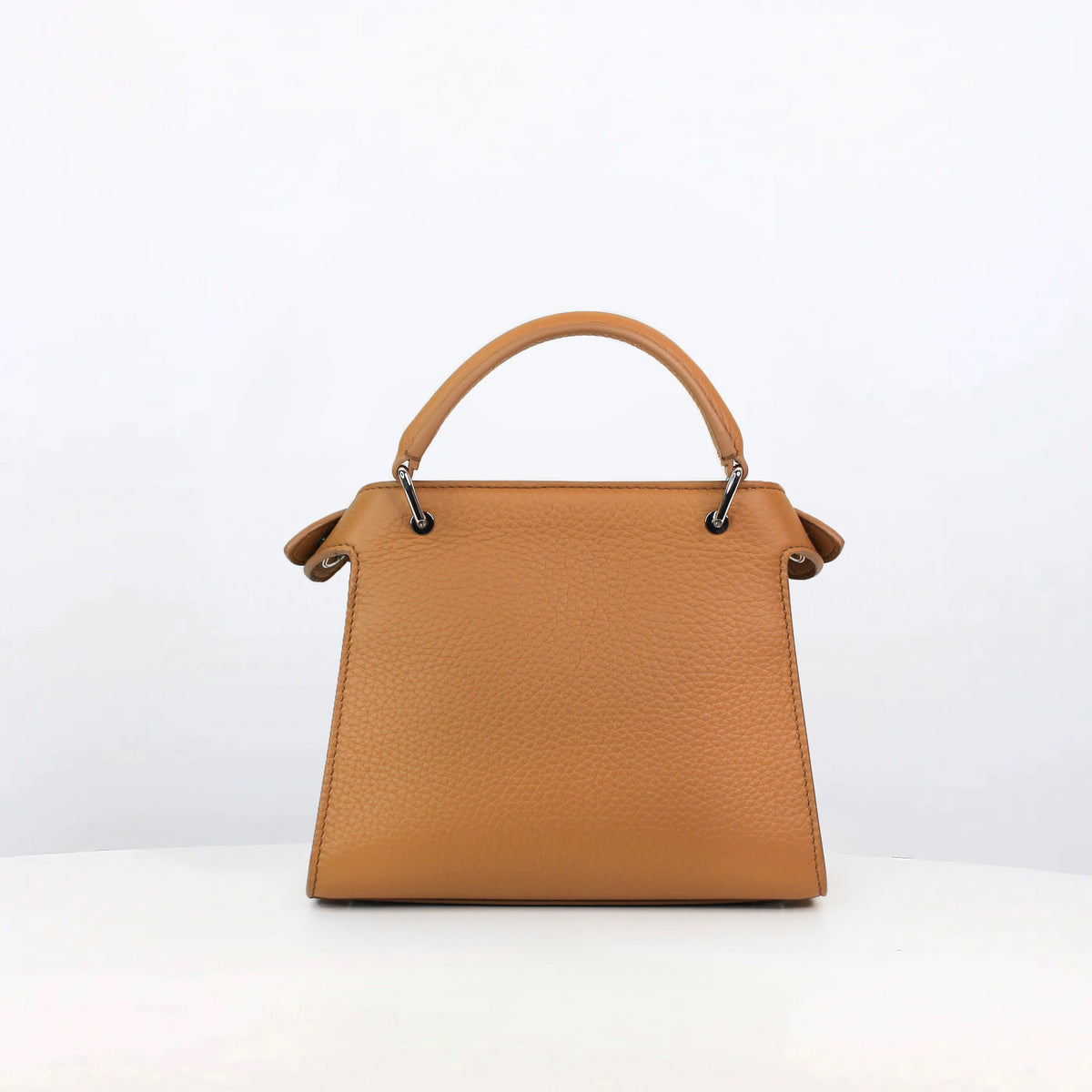 LEATHER HANDBAG LUTECE NANO CAMEL