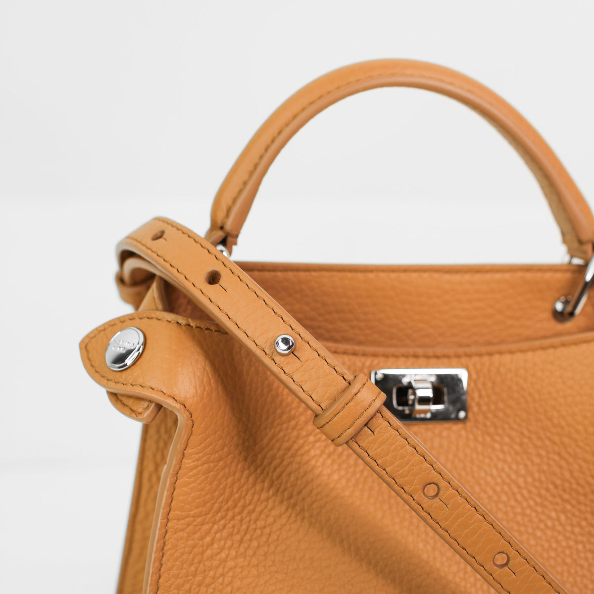 LEATHER HANDBAG LUTECE NANO CAMEL