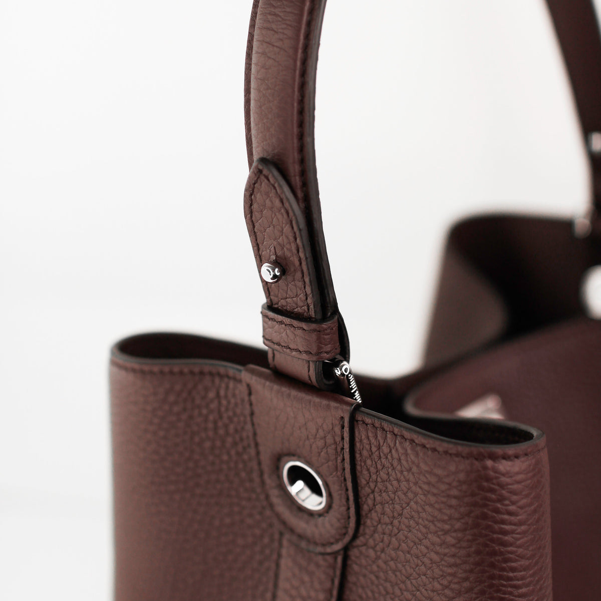 LEATHER BUCKET BAG ODEON PM PRUNE