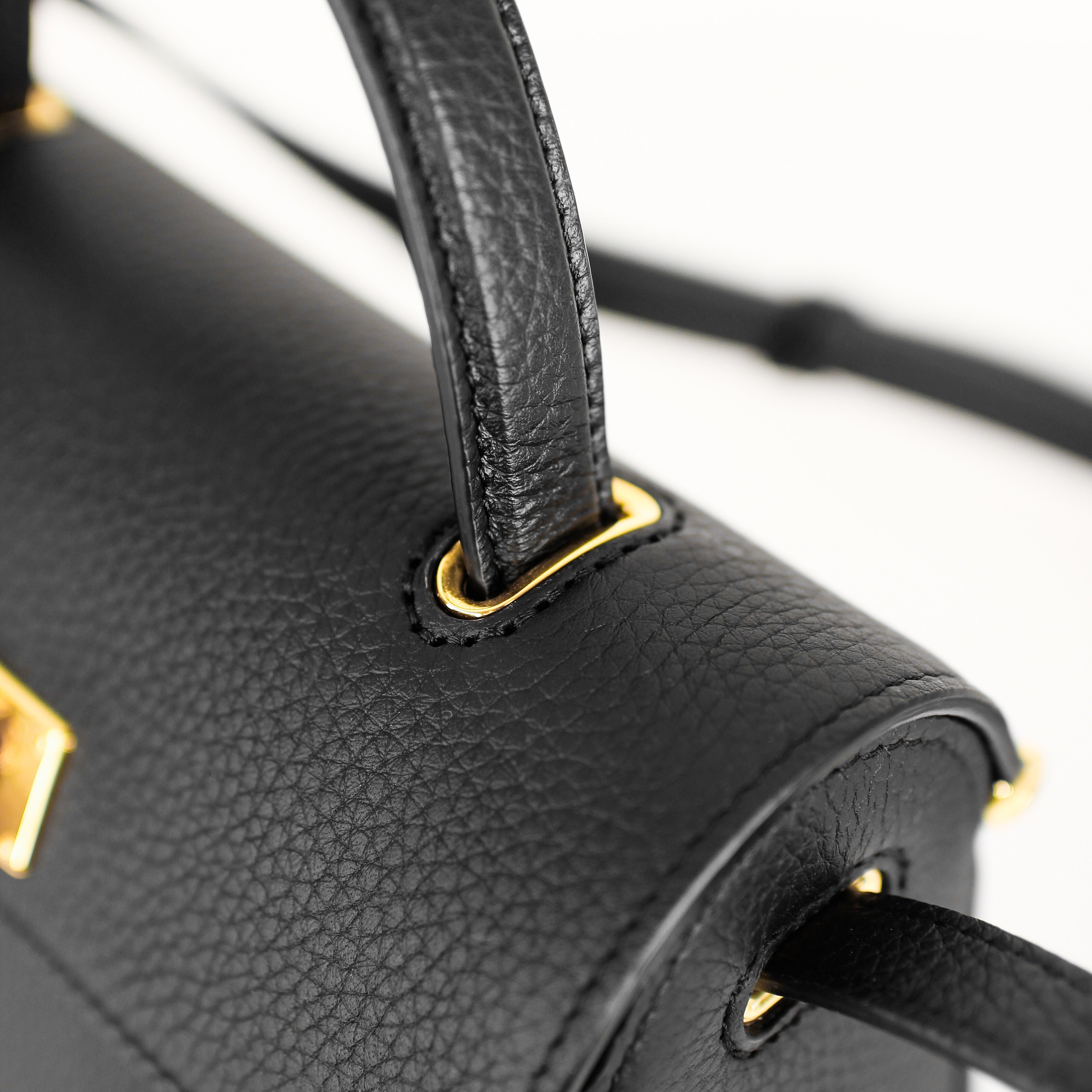 SAC À MAIN EN CUIR PALAIS ROYAL MINI NOIR