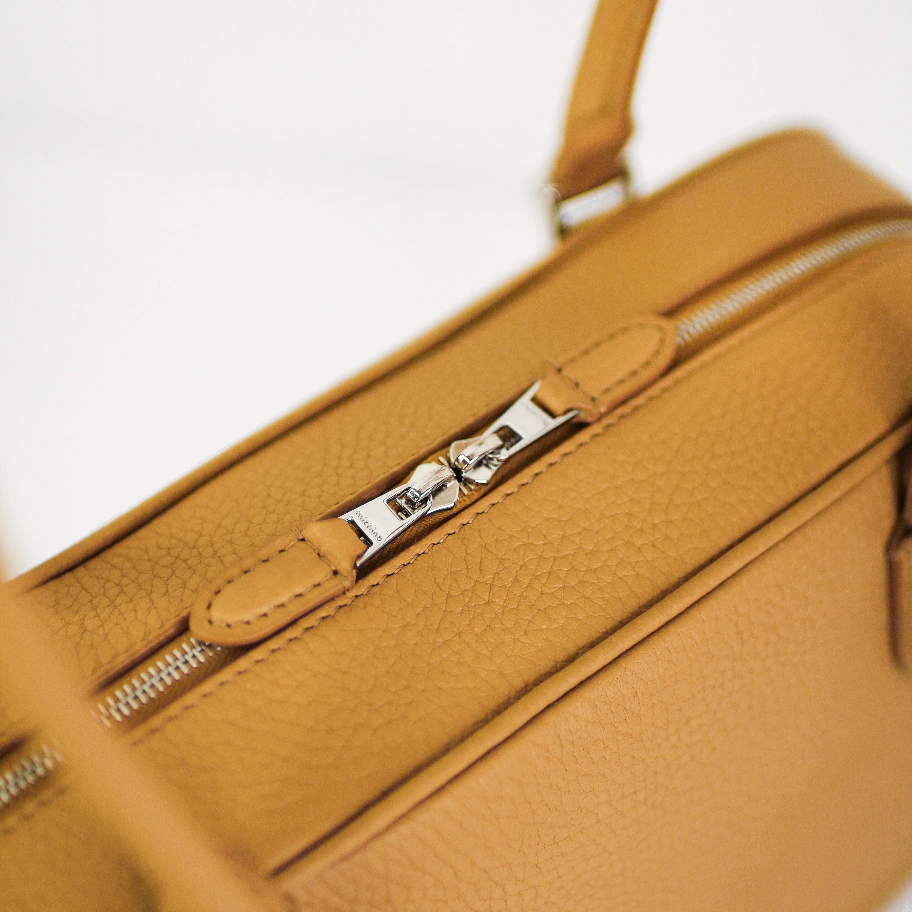 SAC À MAIN EN CUIR BOSTON TUILERIES PM BISCOTTO