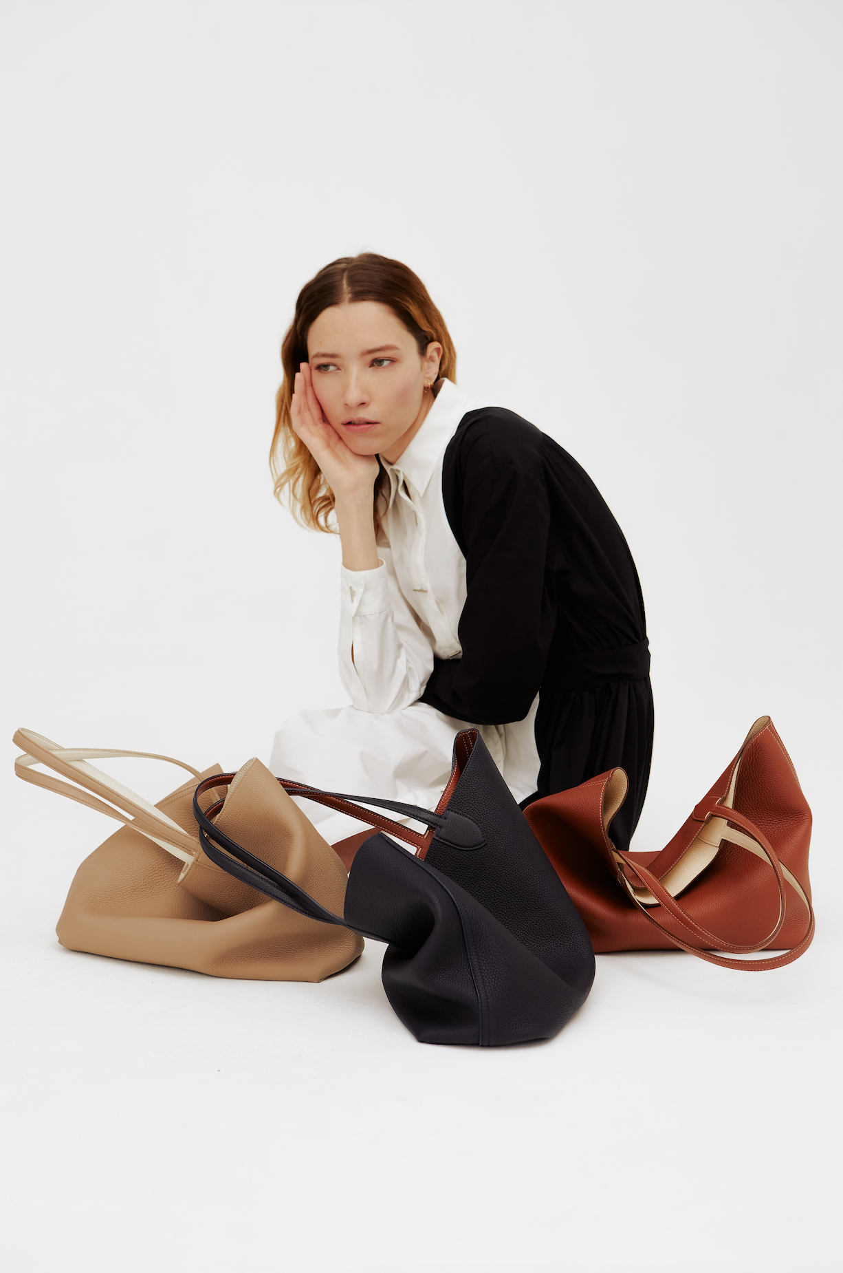 SAC CABAS EN CUIR RÉVERSIBLE RIVOLI EST/OUEST CAMEL/SMOKE