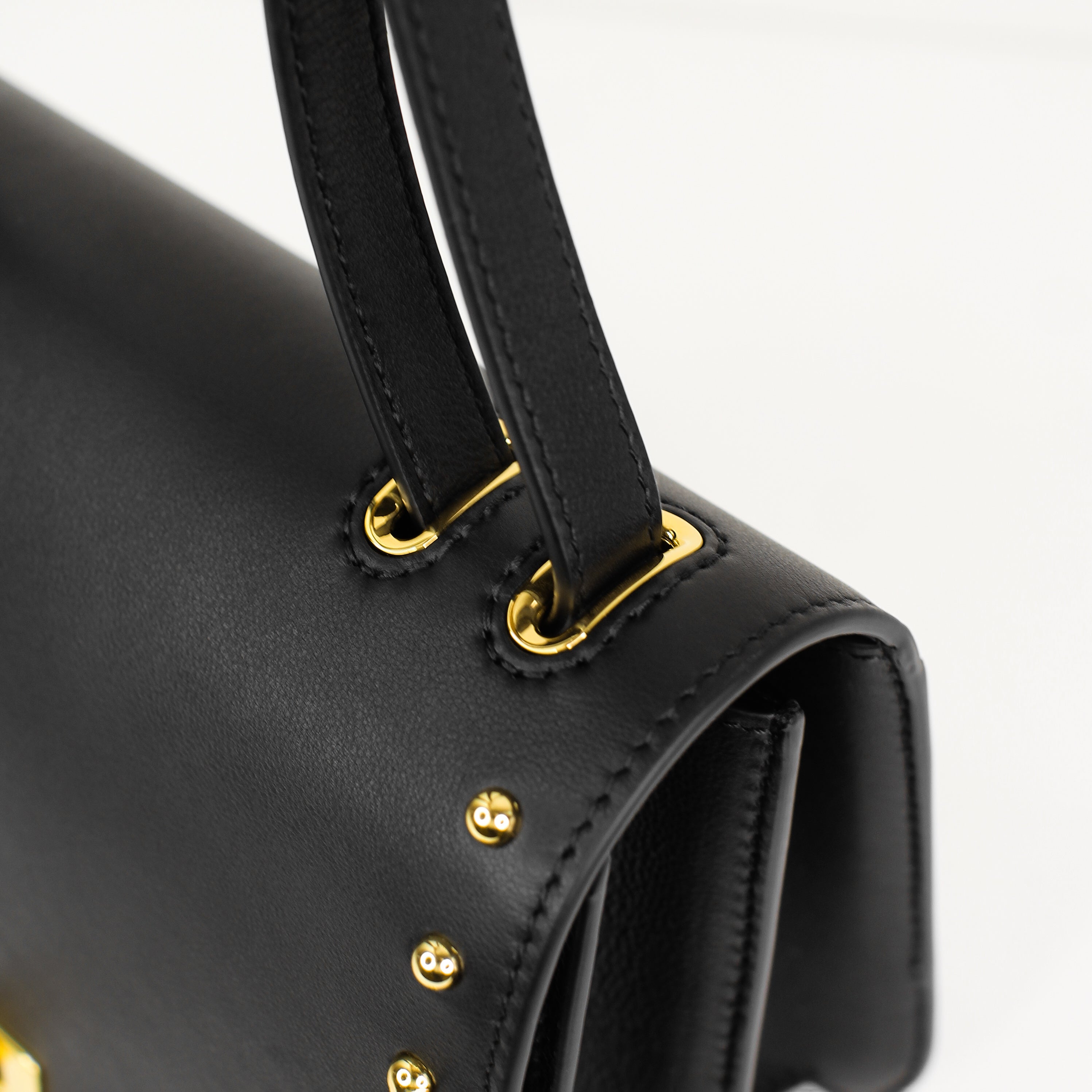 "Archive Event" SAC À RABAT EN CUIR ÉLYSÉE BLACK STUDS