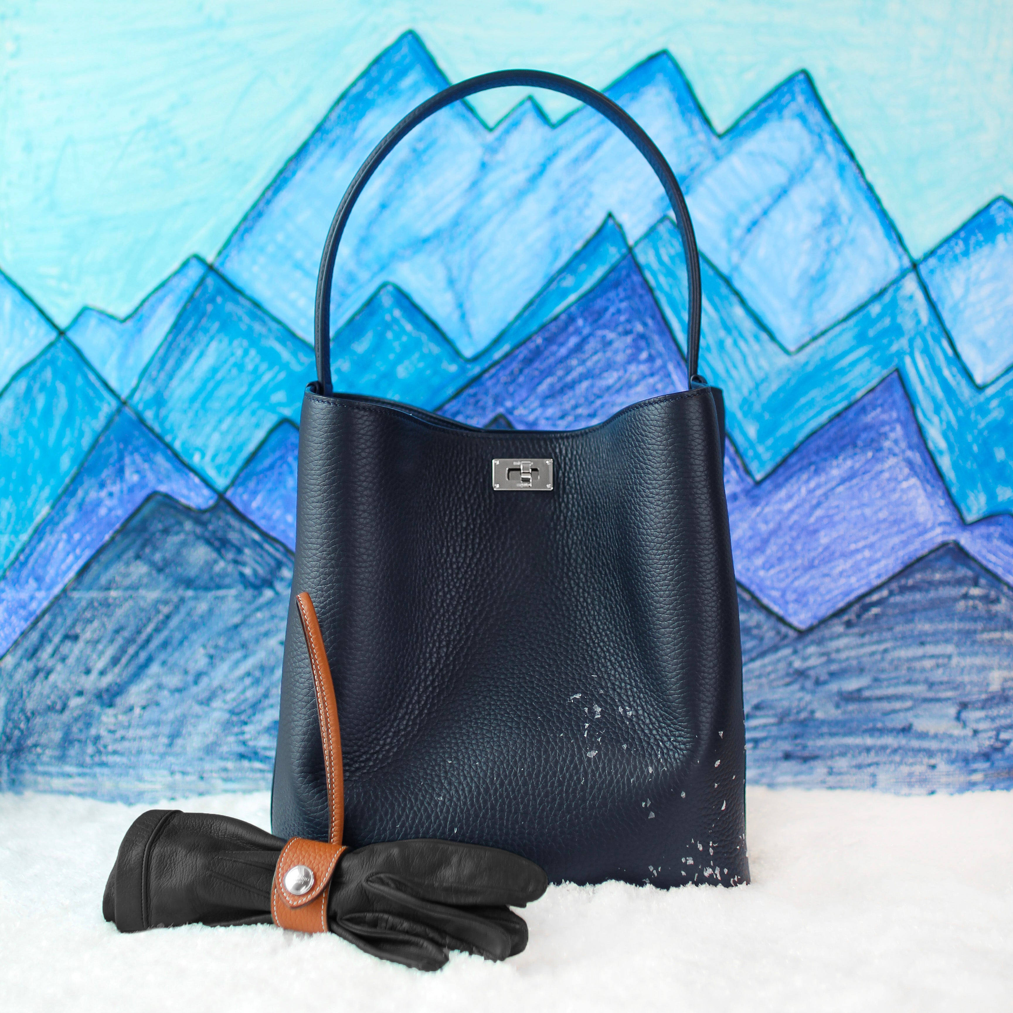 ギフトセット：オデオン スモール エクリプス バケットバッグ &ゴールド レザーグローブホルダー