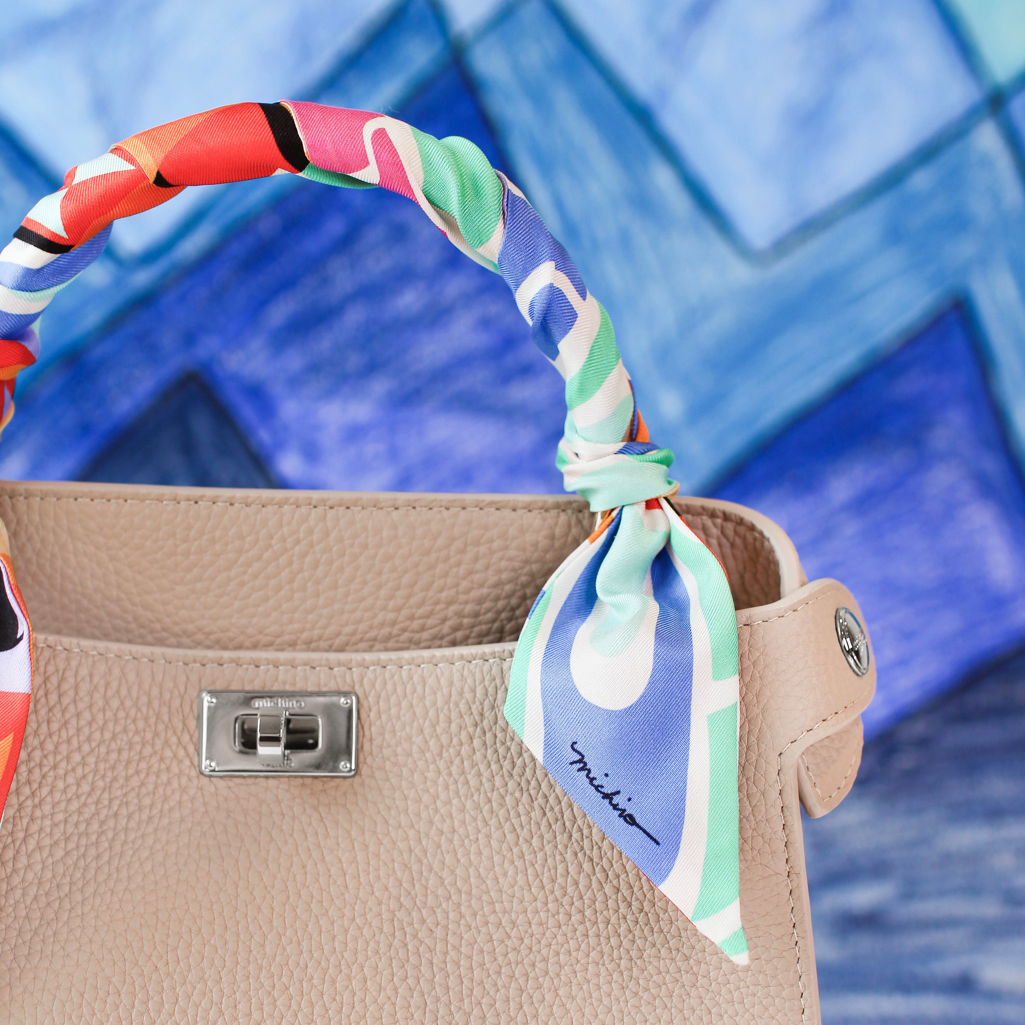 ギフトセット：ルテス ミニ グレージュ & ミッチー　パリ　 シルクスカーフ