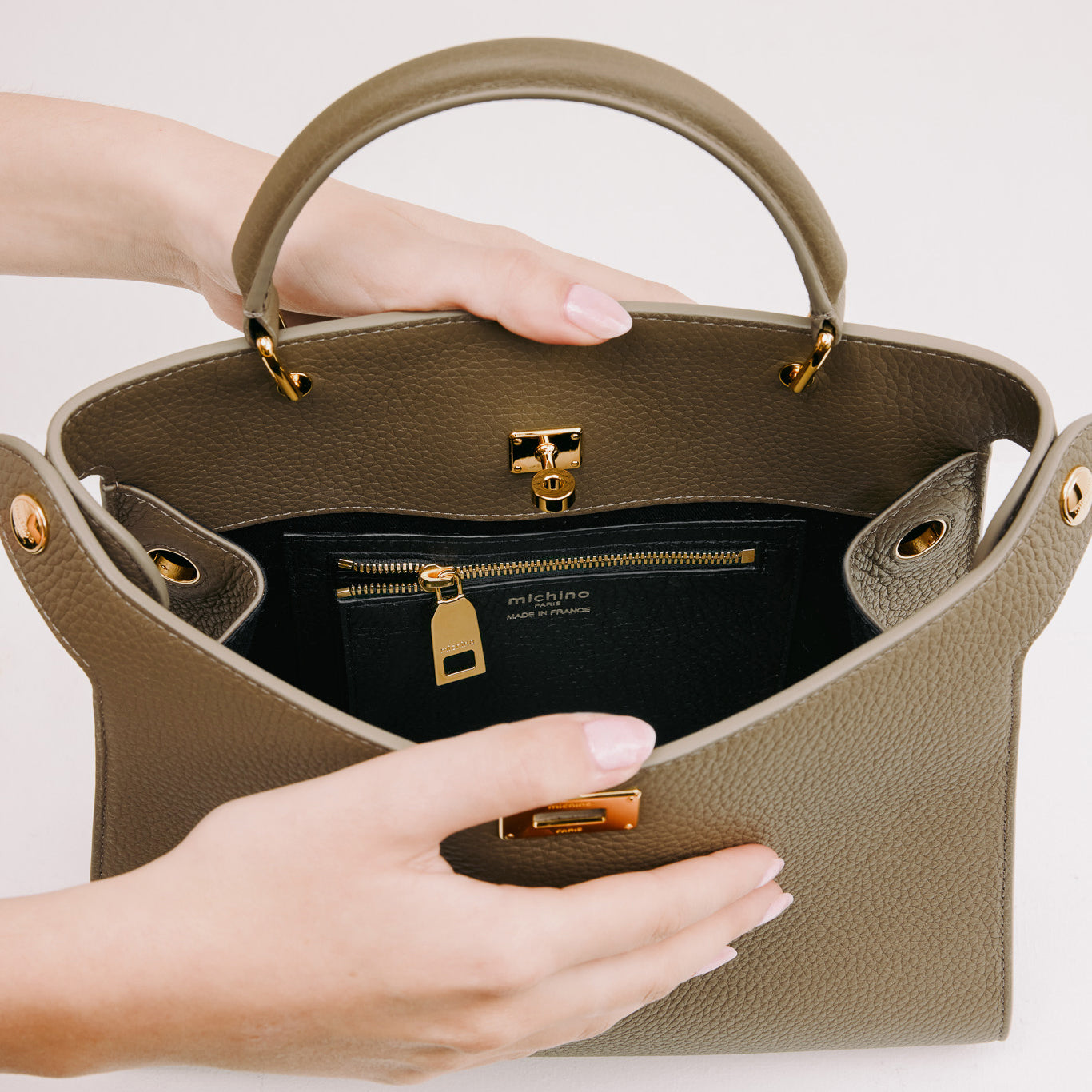 LEATHER HANDBAG LUTECE 27 TAUPE WITH GOLD HARWARE