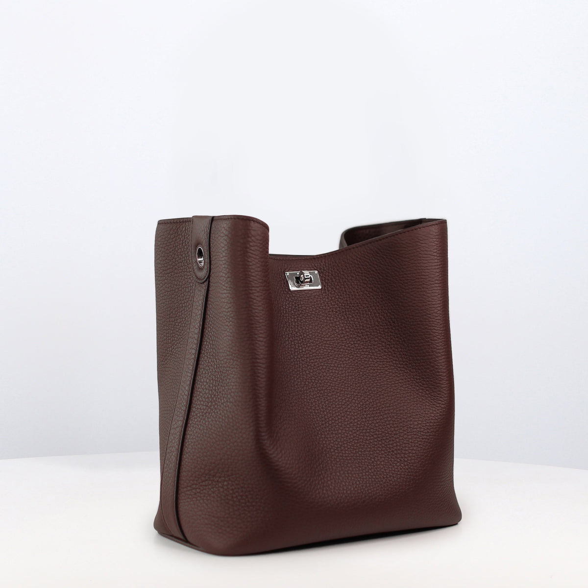 LEATHER BUCKET BAG ODEON PM PRUNE