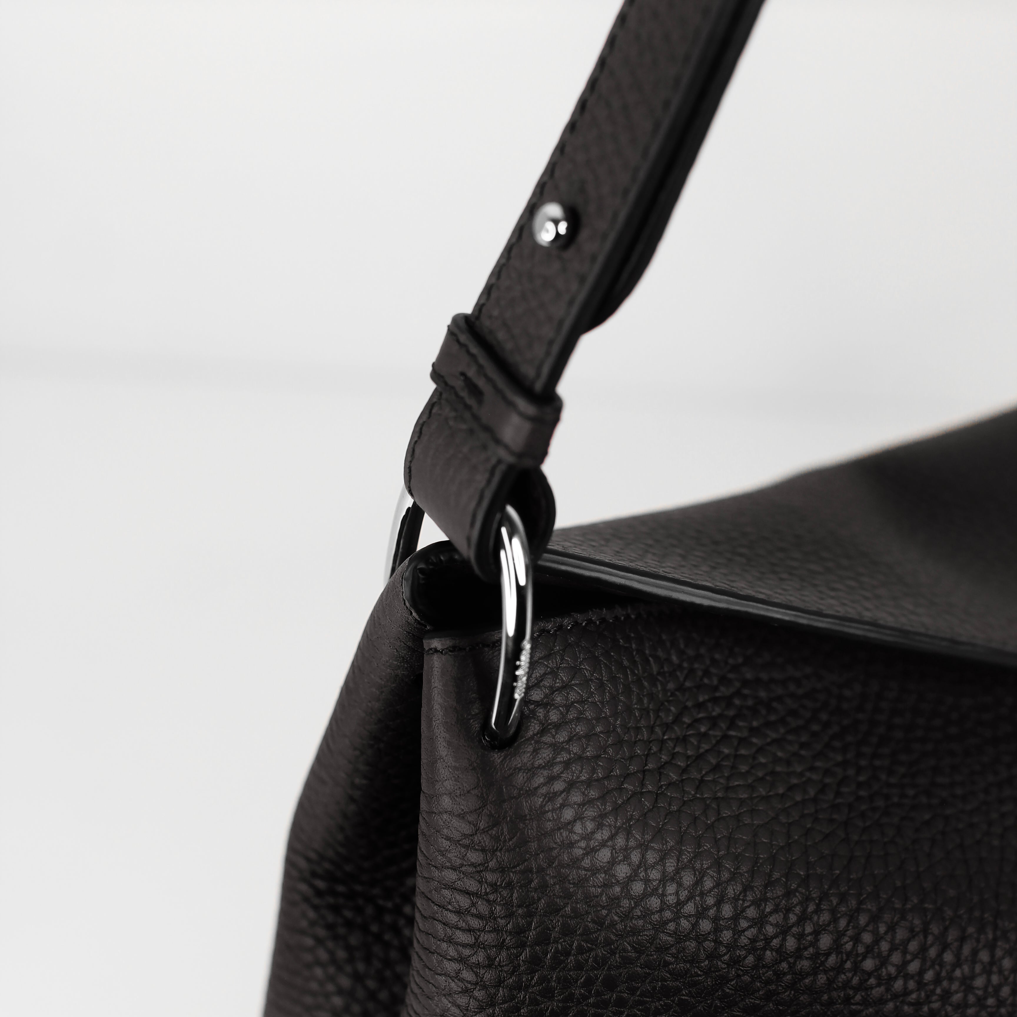 SAC À MAIN EN CUIR PASSY PM NOIR