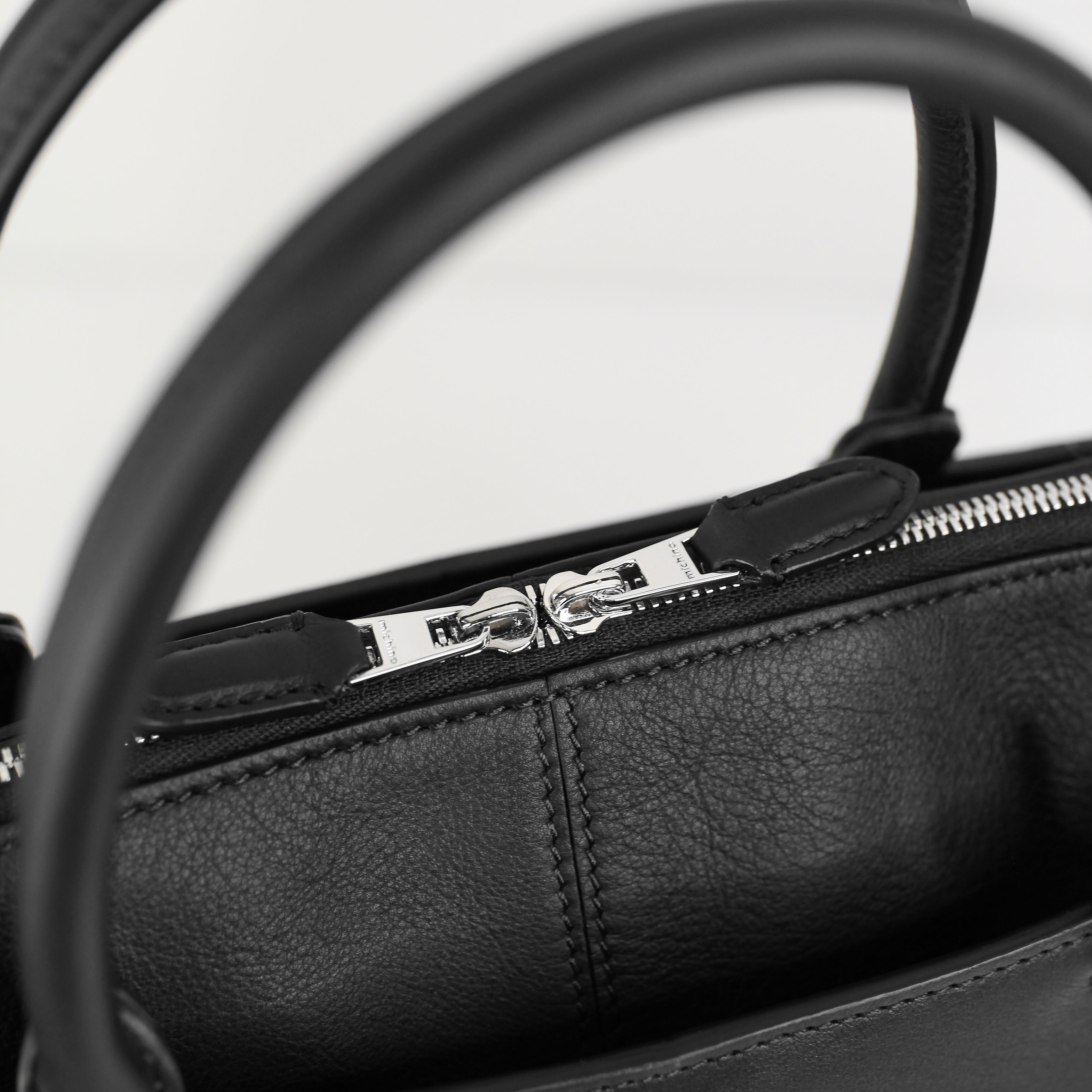 SAC À MAIN EN CUIR SEPTIÈME PM NOIR